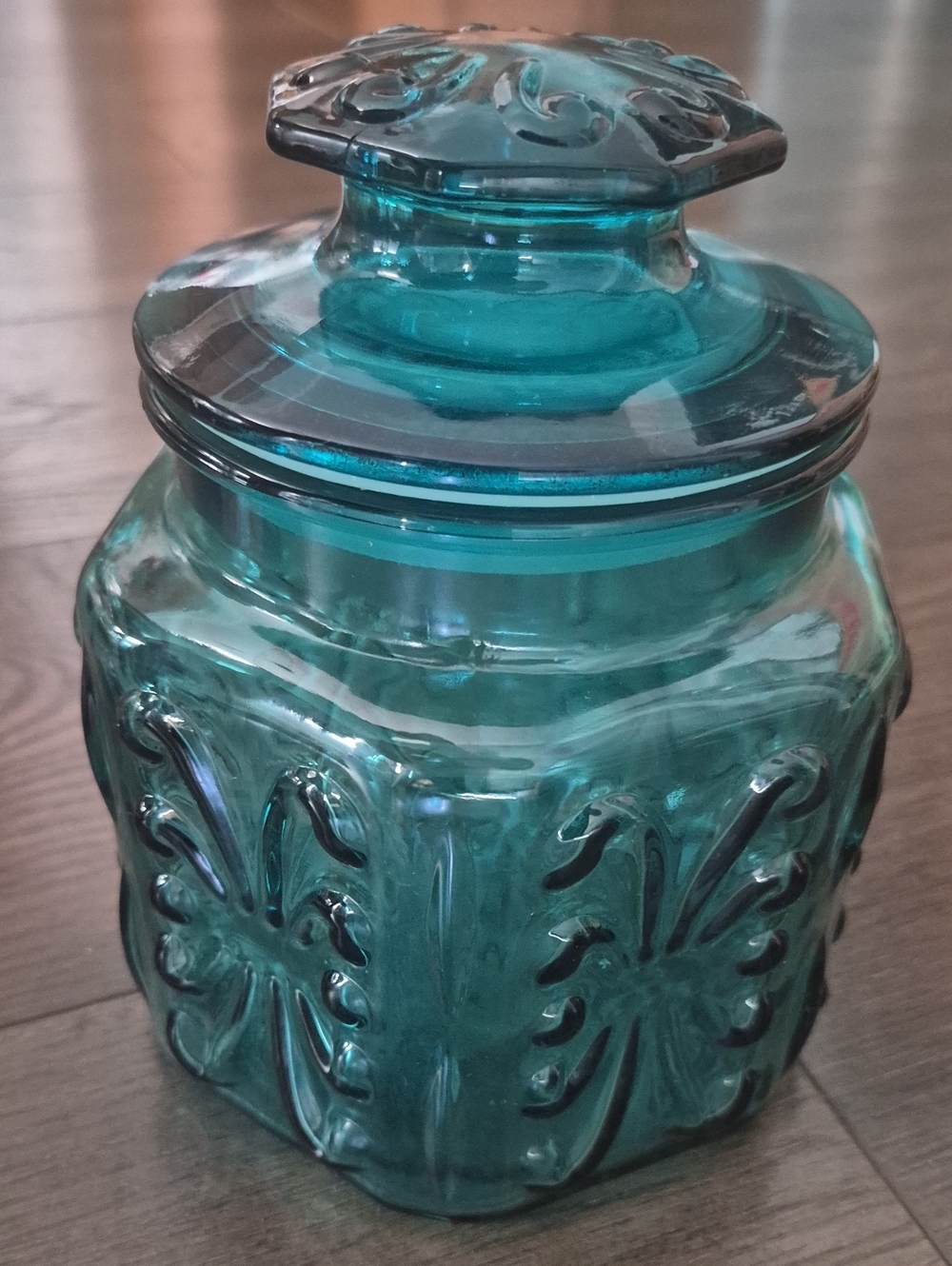 Vintage LE Smith Teal Atterbury Scroll Jar With Lid